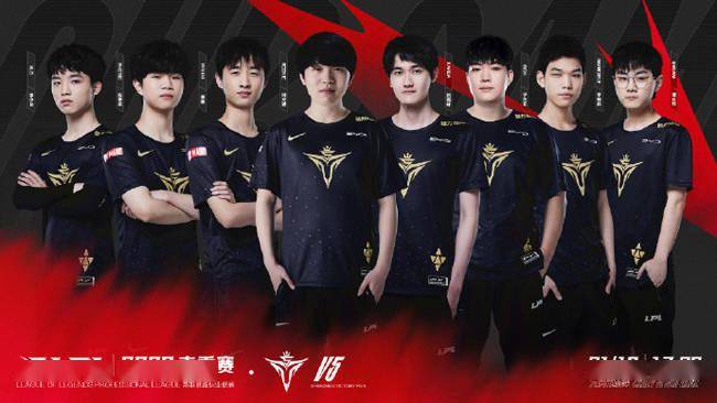 足球不仅是 足球不仅是