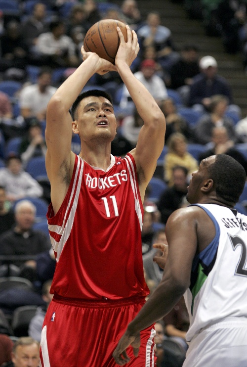 这种情况真的很不可预测。 Oh My God 4 vs 5 消灭了 JD Gaming 并成功翻盘赢得了第一场比赛。