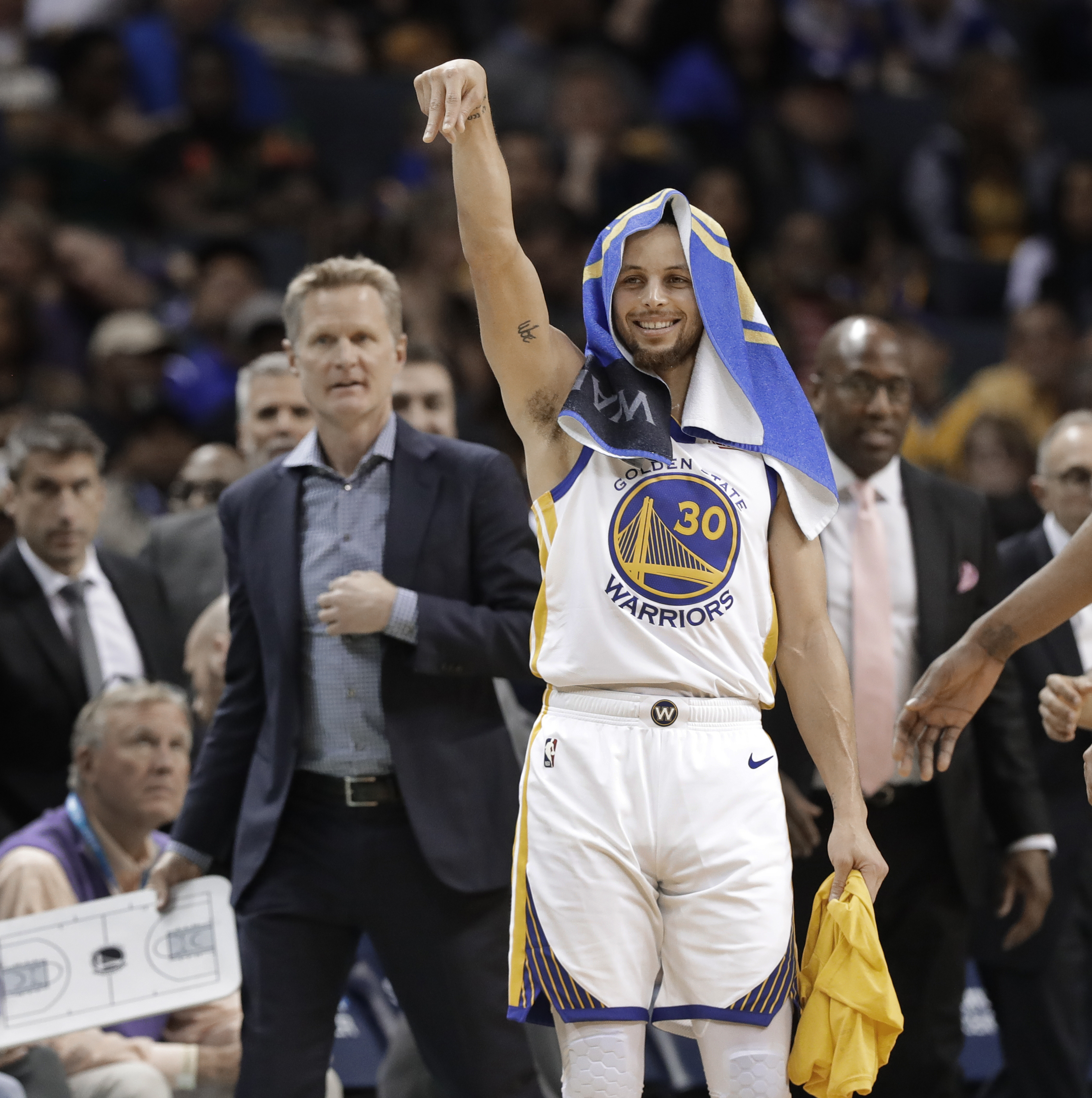 在联盟呼风 在联盟呼风