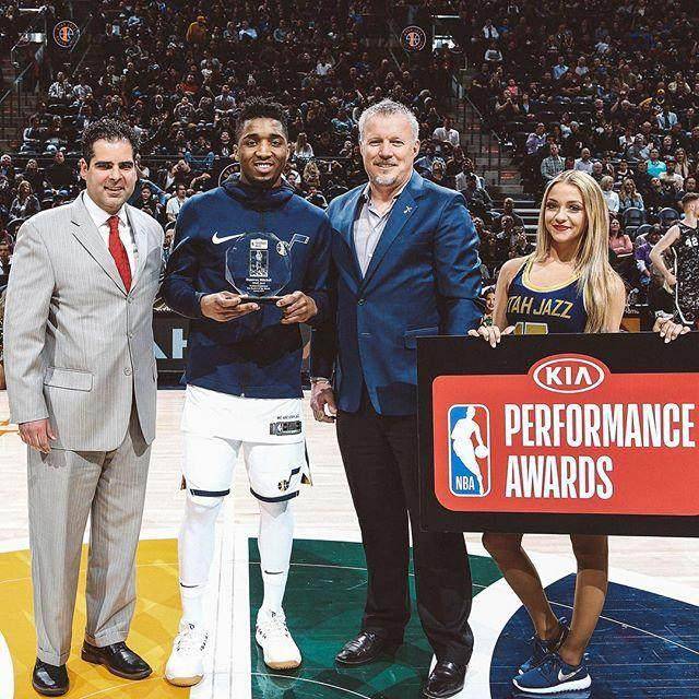 突取悦观众 突取悦观众